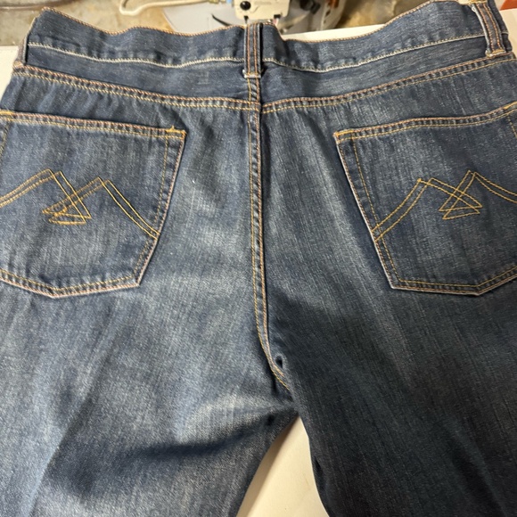 American Rag Jeans 38 X 32 washed look - Picture 2 of 3